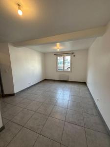 Louer Appartement Saint-just-en-chaussee Oise