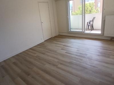 For sale Marseille-11eme-arrondissement 4 rooms 78 m2 Bouches du Rhone (13011) photo 2