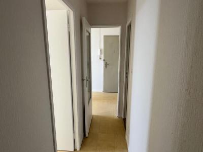 For sale Port-de-bouc 5 rooms 95 m2 Bouches du Rhone (13110) photo 4