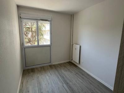 For sale Port-de-bouc 4 rooms 77 m2 Bouches du Rhone (13110) photo 0