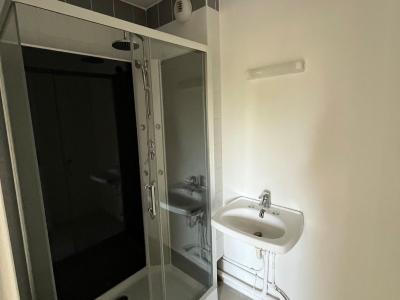 For sale Port-de-bouc 4 rooms 77 m2 Bouches du Rhone (13110) photo 2