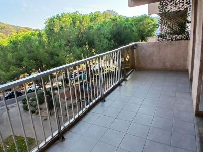 For sale Marseille-9eme-arrondissement 4 rooms 84 m2 Bouches du Rhone (13009) photo 2