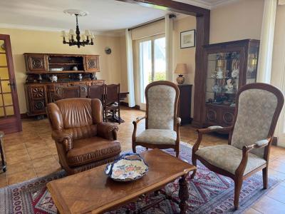 For sale Auray 5 rooms 132 m2 Morbihan (56400) photo 3