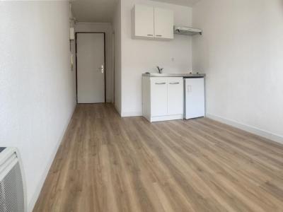 For rent Bordeaux 1 room 16 m2 Gironde (33000) photo 0