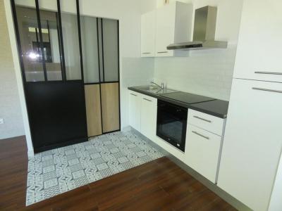 For rent Penne-d'agenais 2 rooms 35 m2 Lot et garonne (47140) photo 0