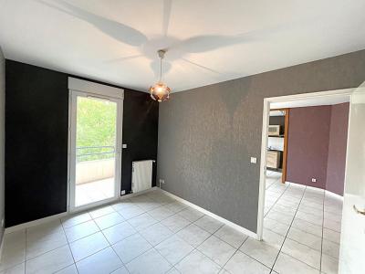 For rent Lyon-8eme-arrondissement 2 rooms 45 m2 Rhone (69008) photo 4