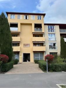 Annonce Vente 5 pices Appartement Beaurecueil 13
