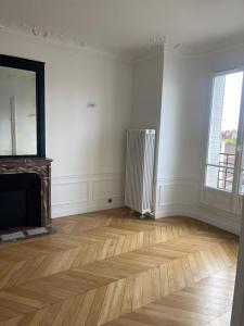 For rent Paris-3eme-arrondissement 1 room 120 m2 Paris (75003) photo 2