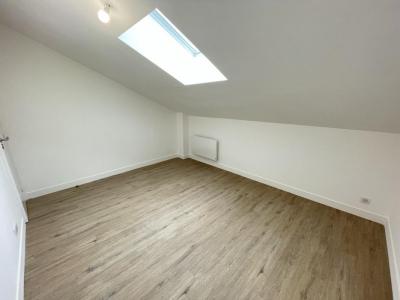 For rent Marseille-2eme-arrondissement 4 rooms 52 m2 Bouches du Rhone (13002) photo 4