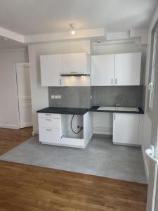 Annonce Location 2 pices Appartement Paris-15eme-arrondissement 75