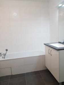 Louer Appartement Vernaison 617 euros