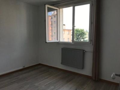 For sale LE STELLA 4 rooms 66 m2 Gard (30000) photo 4