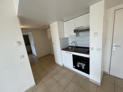 For sale 3 rooms 52 m2 Bouches du Rhone (13009) photo 2