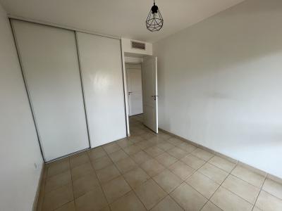 For sale 3 rooms 52 m2 Bouches du Rhone (13009) photo 3