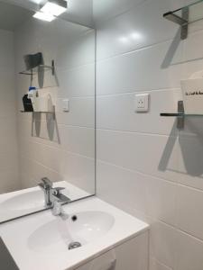 For rent Trappes 1 room 20 m2 Yvelines (78190) photo 1