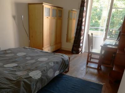 Louer Appartement 70 m2 Montreuil