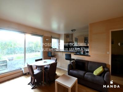 Louer Appartement 48 m2 Courbevoie