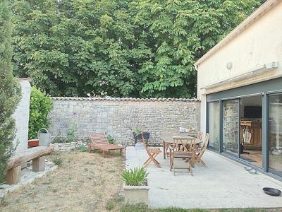 For sale Rochelle 10 rooms 225 m2 Charente maritime (17000) photo 2