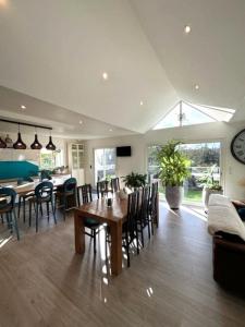 For sale Sourn 7 rooms 190 m2 Morbihan (56300) photo 2