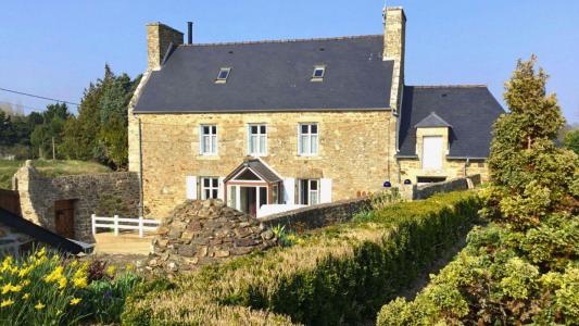 For sale Dinan 7 rooms 134 m2 Cotes d'armor (22100) photo 0
