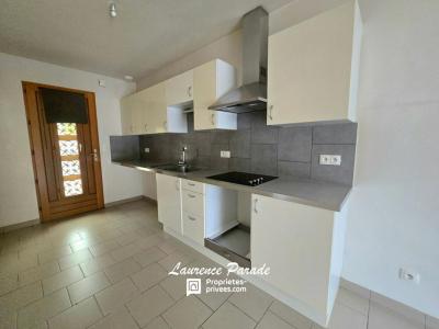 For sale Montpon-menesterol 3 rooms 64 m2 Dordogne (24700) photo 2