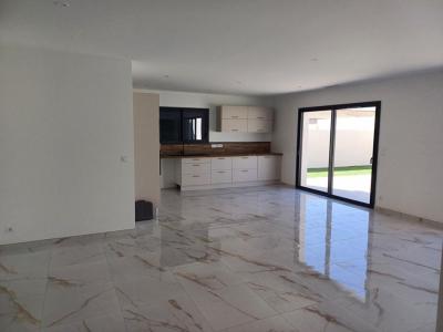 For sale Narbonne 4 rooms 103 m2 Aude (11100) photo 1