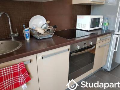 For rent Toulon 1 room 10 m2 Var (83000) photo 2