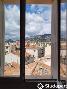 For rent Toulon 1 room 10 m2 Var (83000) photo 3