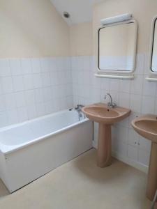 For rent Langres 4 rooms 84 m2 Haute marne (52200) photo 3