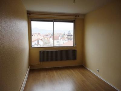 Louer Appartement 45 m2 Clermont-ferrand