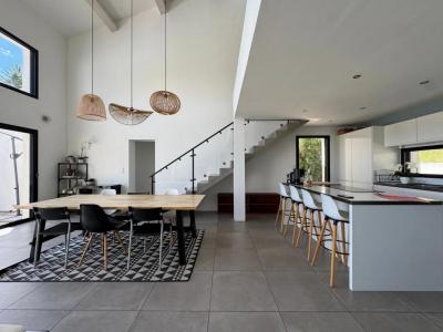 For sale Montfuron 7 rooms 187 m2 Alpes de haute provence (04110) photo 3