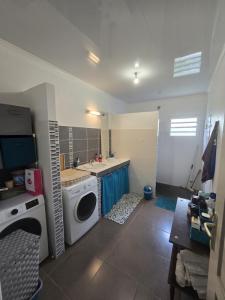 For sale Saint-andre 4 rooms 105 m2 Reunion (97440) photo 3