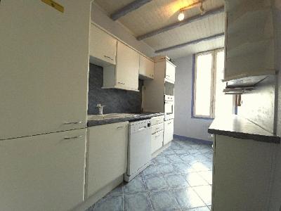 For sale 4 rooms 68 m2 Oise (60100) photo 4