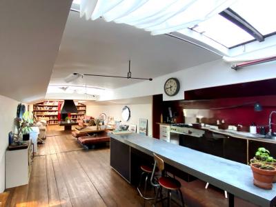 For sale 5 rooms 180 m2 Paris (75005) photo 1