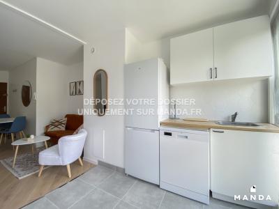 Louer Appartement 10 m2 Creteil