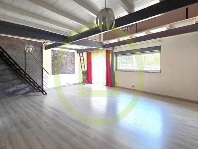 For sale Marseille-3eme-arrondissement 4 rooms 103 m2 Bouches du Rhone (13003) photo 2