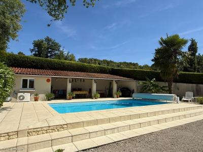 Acheter Maison Mansle 248650 euros
