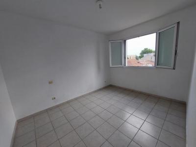 For sale Avignon 4 rooms 79 m2 Vaucluse (84000) photo 2