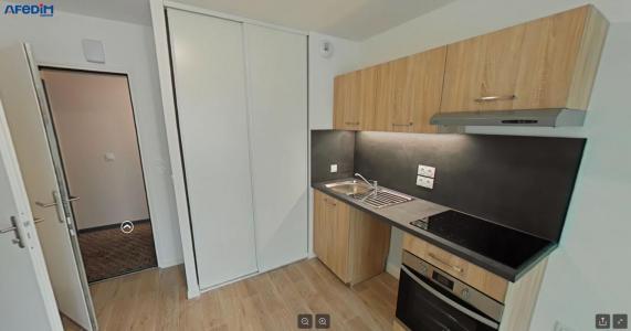 For rent Roche-sur-yon 2 rooms 36 m2 Vendee (85000) photo 2