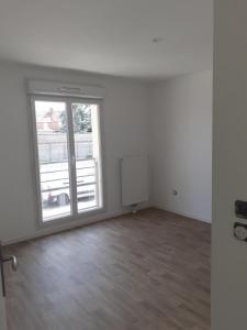 For rent Neuville-en-ferrain 2 rooms 44 m2 Nord (59960) photo 4