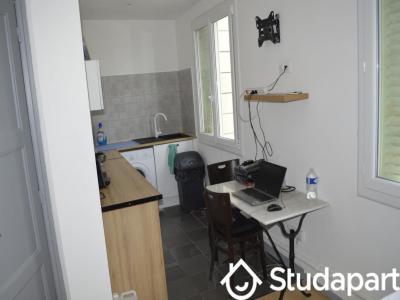 For rent Marseille-8eme-arrondissement 1 room 22 m2 Bouches du Rhone (13008) photo 2