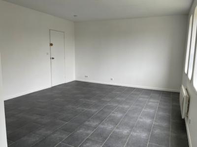 For rent Saint-arnoult-en-yvelines 1 room 35 m2 Yvelines (78730) photo 1