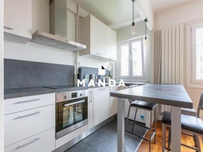 For sale Paris-15eme-arrondissement 2 rooms 44 m2 Paris (75015) photo 1