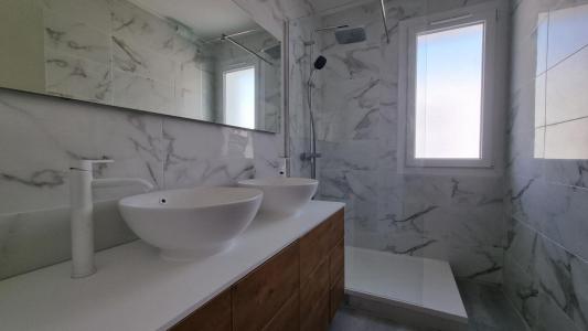 For sale Bordeaux 4 rooms 74 m2 Gironde (33200) photo 4