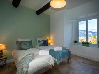 For sale Digne-les-bains 3 rooms 78 m2 Alpes de haute provence (04000) photo 3