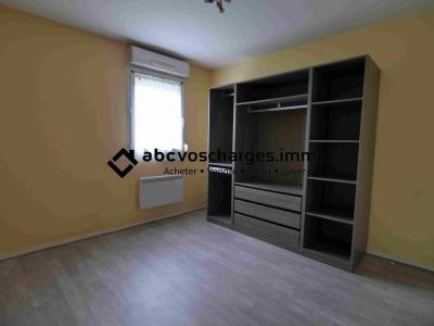 Louer Appartement 64 m2 Lievin