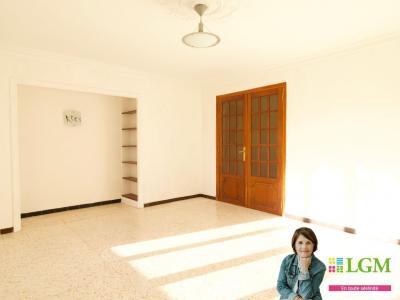 For sale Montpellier 4 rooms 75 m2 Herault (34070) photo 3