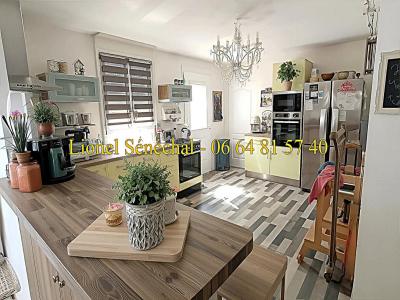 For sale Degre 8 rooms 108 m2 Sarthe (72550) photo 3