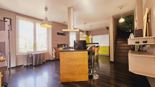 For sale Bourges 5 rooms 140 m2 Cher (18000) photo 4
