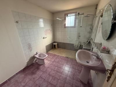 For sale Septemes-les-vallons 4 rooms 87 m2 Bouches du Rhone (13240) photo 3